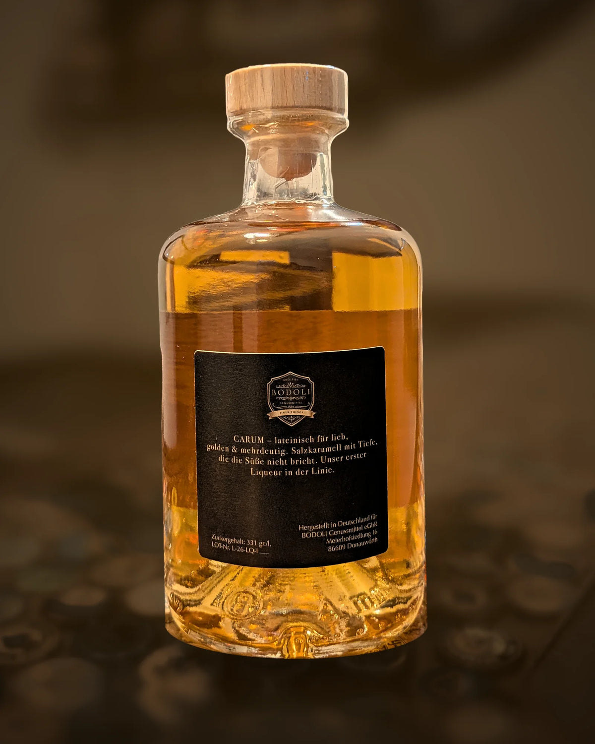 BODOLI CARUM Salzkaramell Liqueur – Rückseite mit Etikett